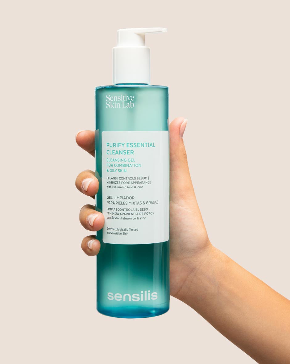 SSS-HIG-PURIFY-ESSENTIAL-CLEANSER-8428749868804-D3001H270-2_WEB.jpg
